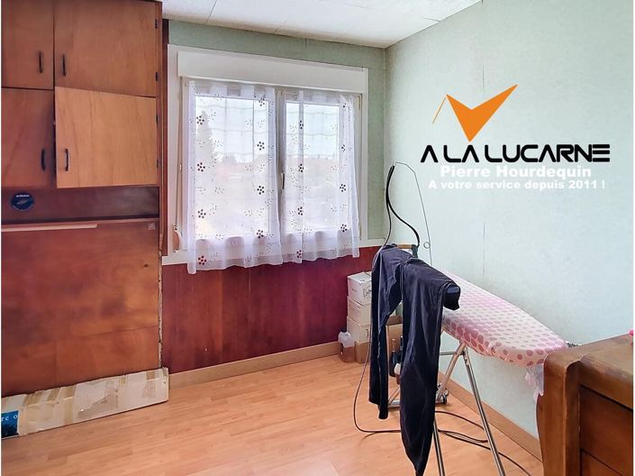 Image No.13-3 Bed House for sale