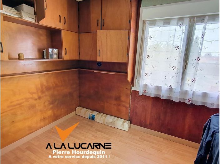 Image No.14-3 Bed House for sale