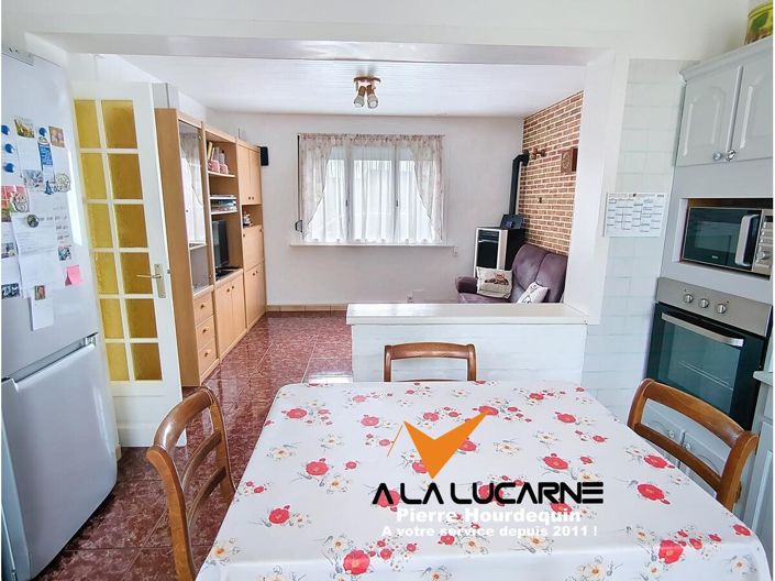 Image No.6-3 Bed House for sale