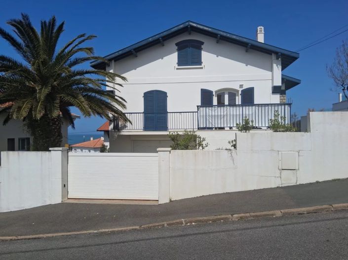 Image No.2-House for sale