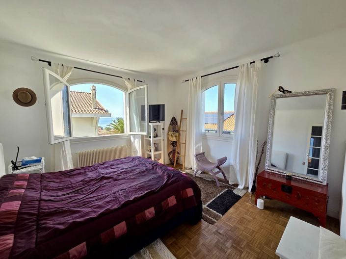 Image No.8-House for sale