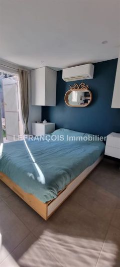 Image No.11-3 Bed House for sale