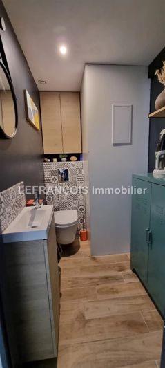 Image No.15-3 Bed House for sale