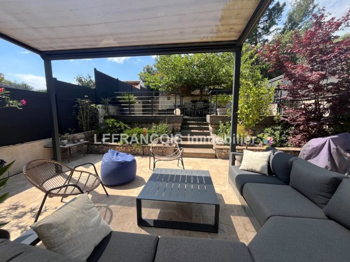 Image No.2-3 Bed House for sale