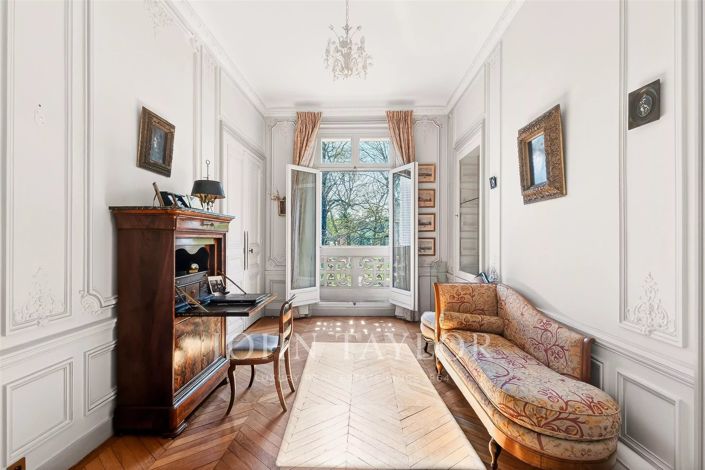 Image No.18-3 Bed Apartment for sale