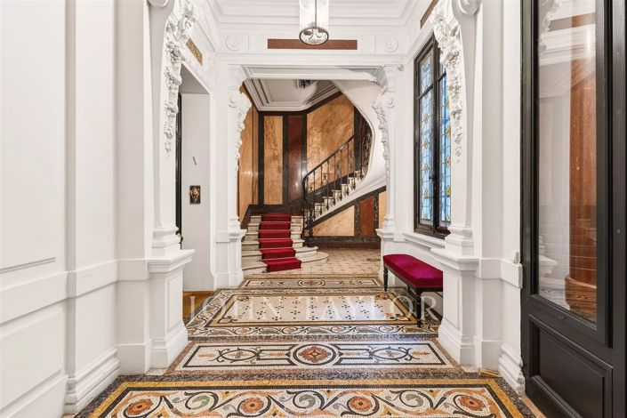Image No.21-3 Bed Apartment for sale