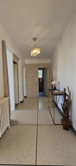 Image No.11-5 Bed House for sale