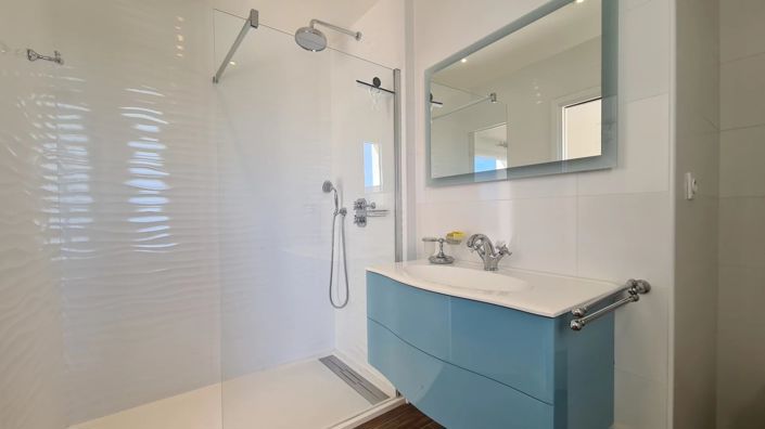 Image No.15-4 Bed House for sale