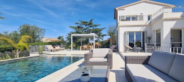 Image No.7-4 Bed House for sale