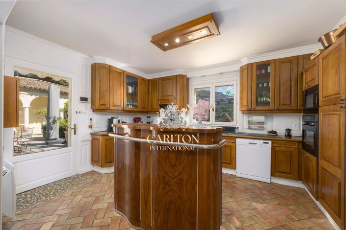 Image No.12-4 Bed House for sale