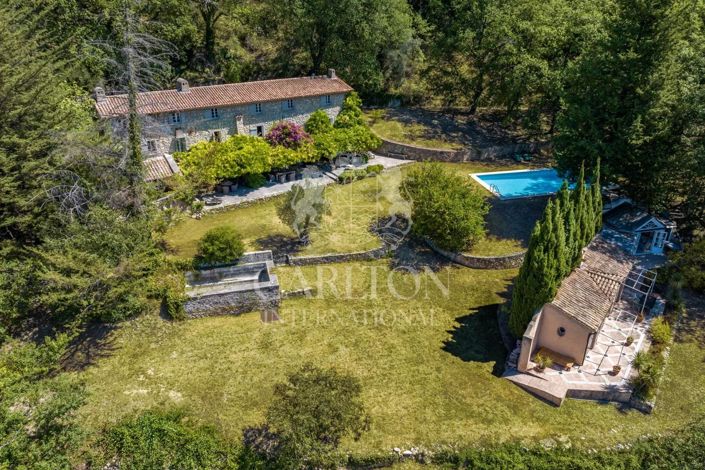 Image No.27-5 Bed House for sale