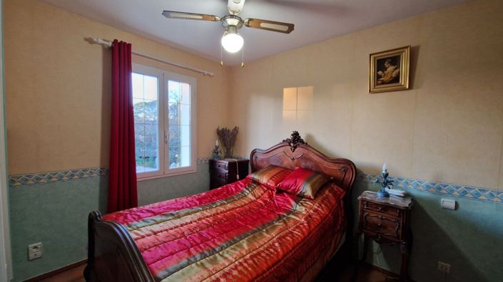 Image No.11-6 Bed House for sale