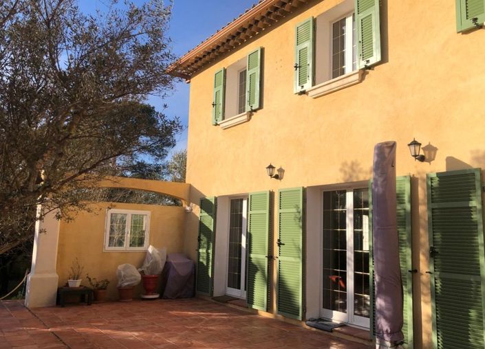 Image No.14-6 Bed House for sale