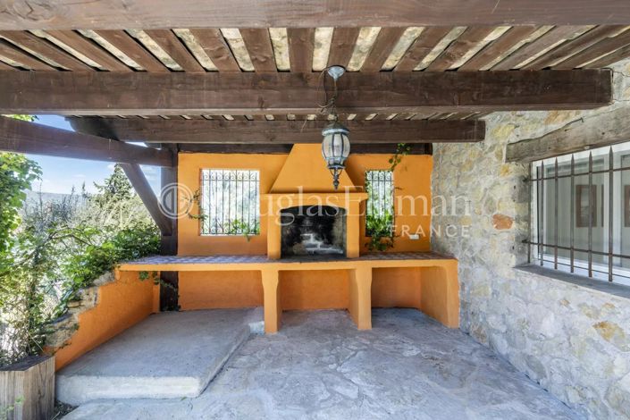 Image No.5-5 Bed House for sale