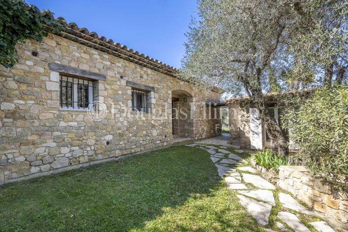 Image No.6-5 Bed House for sale