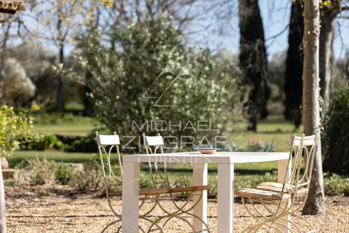 Image No.17-4 Bed House for sale