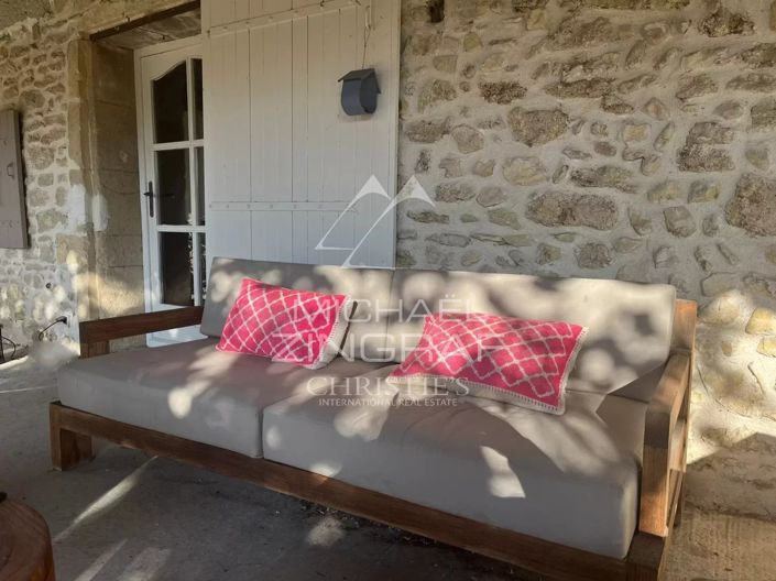 Image No.19-4 Bed House for sale