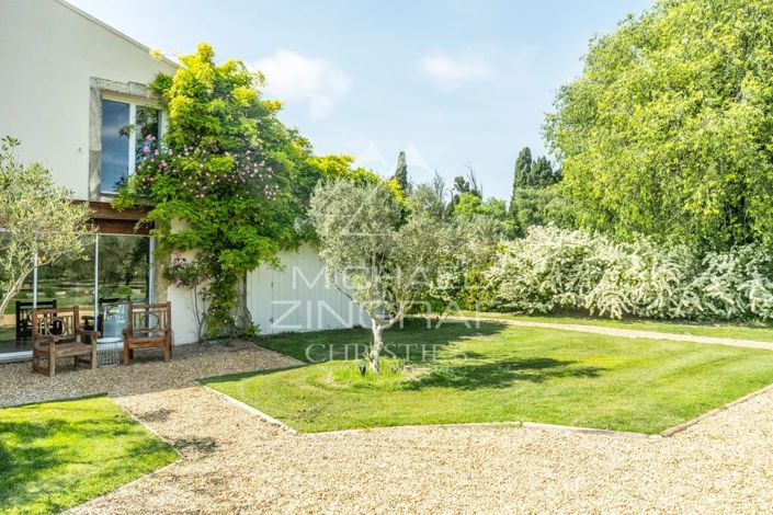 Image No.5-4 Bed House for sale