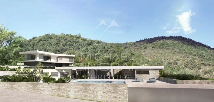 Image No.9-8 Bed House for sale