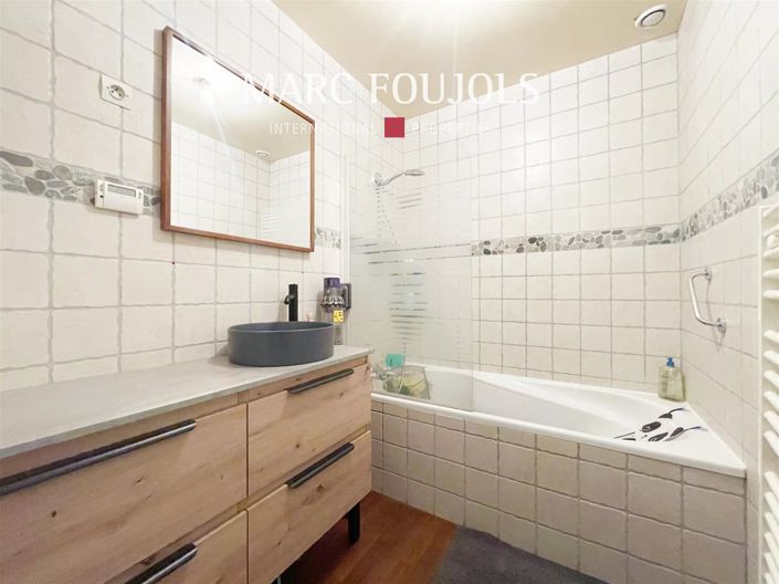 Image No.14-3 Bed House for sale