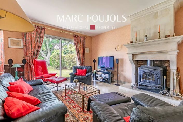 Image No.5-5 Bed House for sale