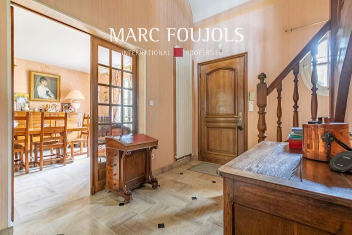 Image No.6-5 Bed House for sale