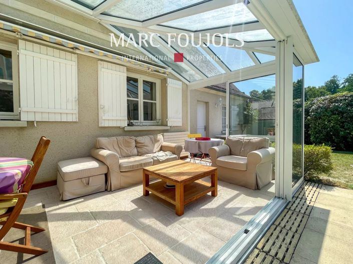 Image No.8-5 Bed House for sale