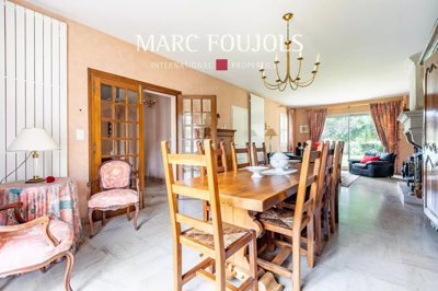 aifohotb1sfmaiqm8