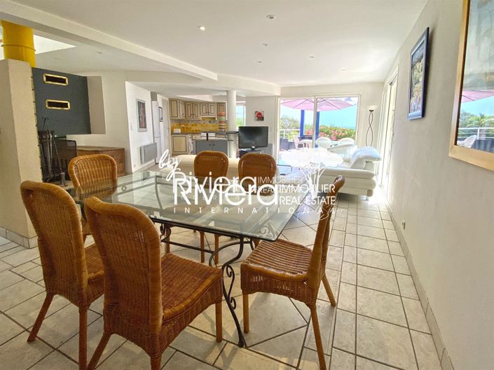 Image No.13-5 Bed House for sale