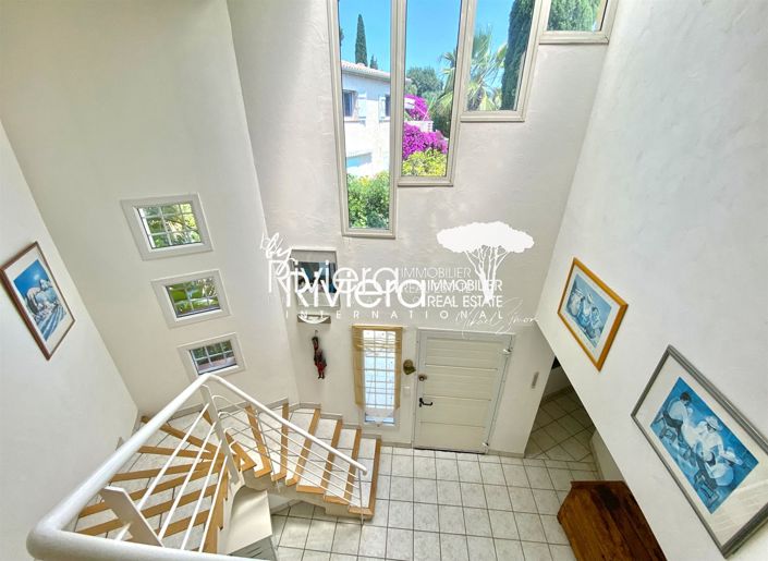 Image No.16-5 Bed House for sale