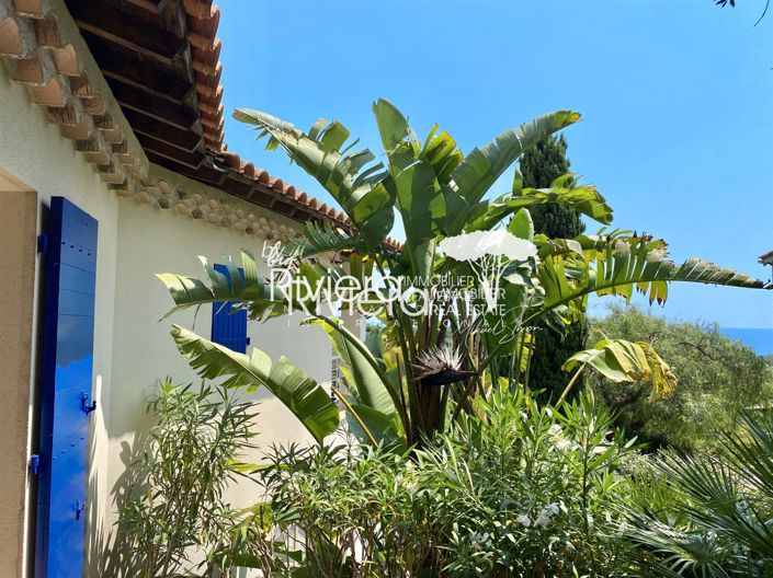 Image No.32-5 Bed House for sale