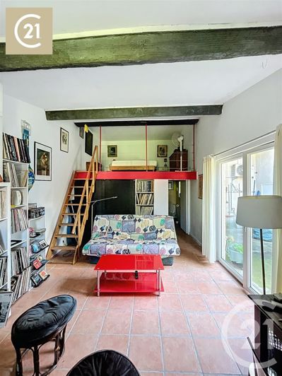 Image No.10-5 Bed House for sale