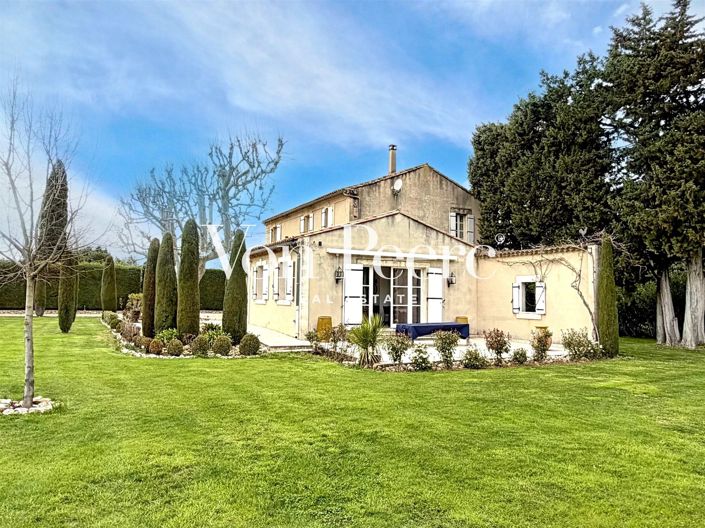 Image No.11-5 Bed House for sale