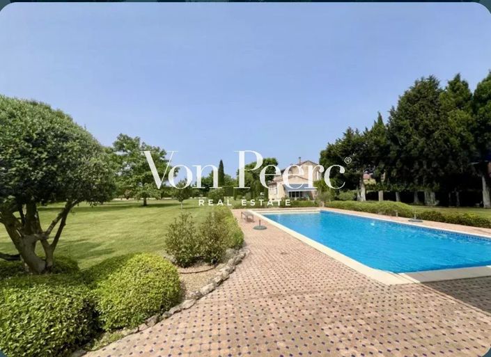 Image No.16-5 Bed House for sale