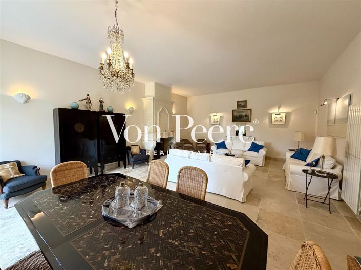 Image No.4-5 Bed House for sale