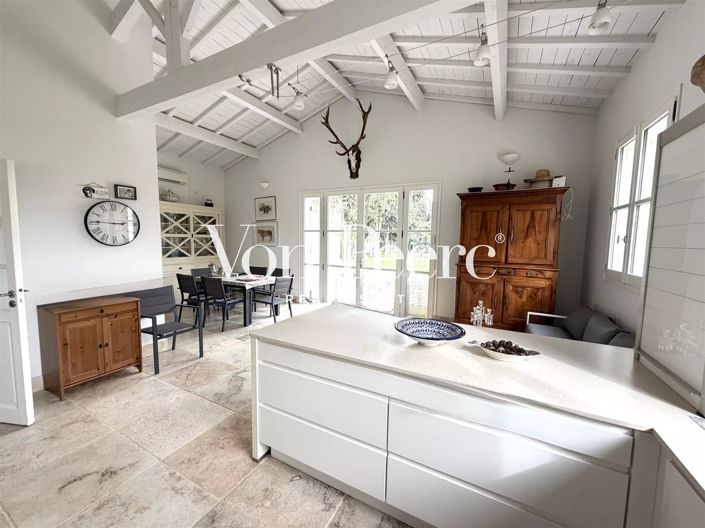 Image No.5-5 Bed House for sale