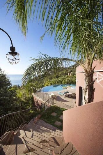 Image No.14-Maison de 5 chambres à vendre à Théoule-sur-Mer