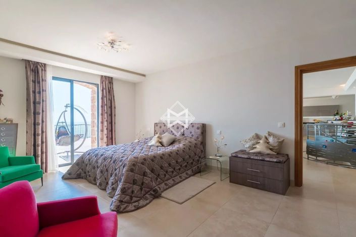 Image No.9-Maison de 5 chambres à vendre à Théoule-sur-Mer