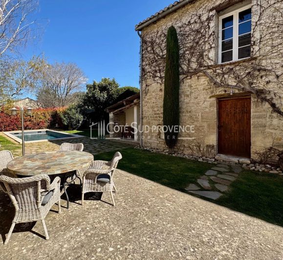 Image No.10-6 Bed House for sale