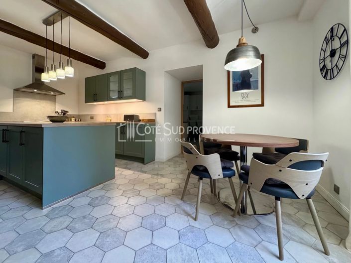 Image No.26-6 Bed House for sale