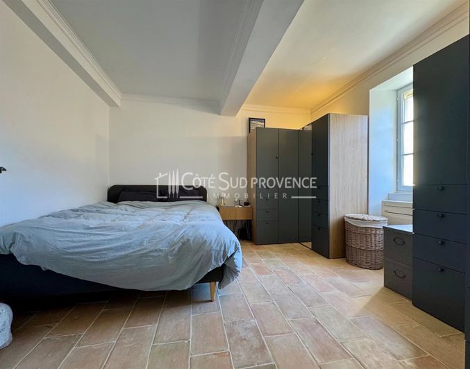 Image No.37-6 Bed House for sale