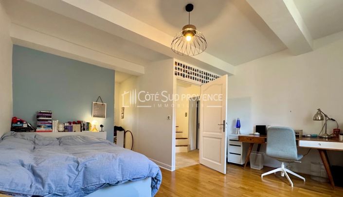 Image No.44-6 Bed House for sale