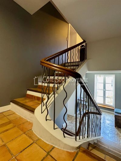 Image No.50-6 Bed House for sale