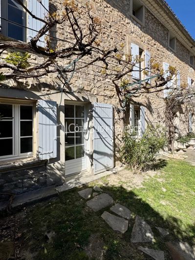 Image No.8-6 Bed House for sale