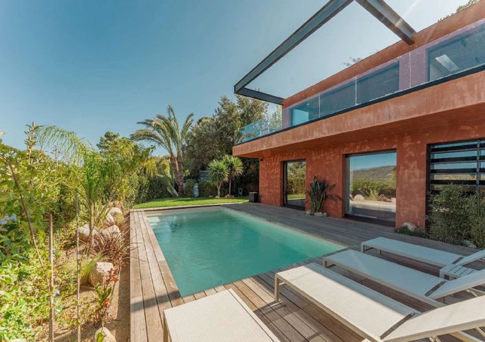 Image No.5-5 Bed House for sale