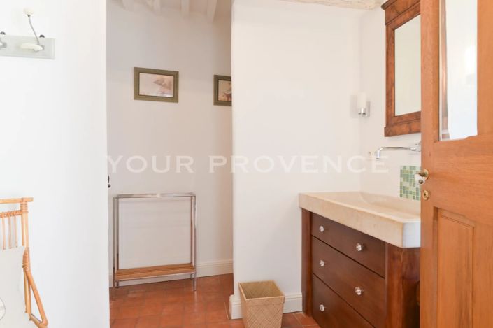 Image No.9-3 Bed House for sale