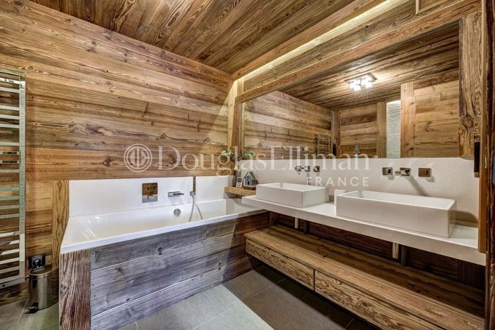 Image No.13-5 Bed House for sale