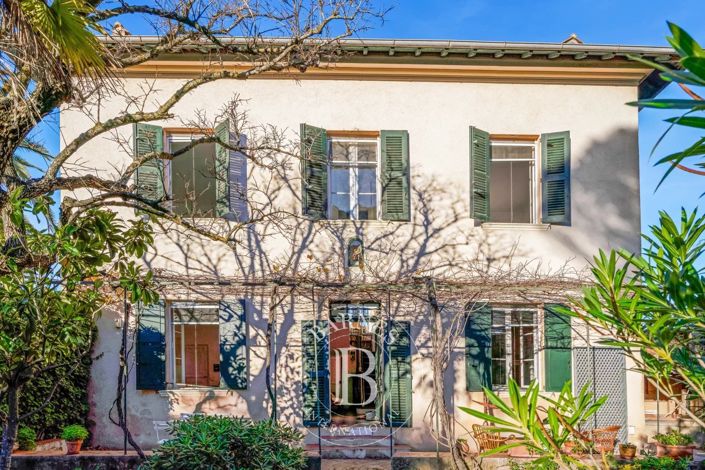 Image No.4-5 Bed House for sale