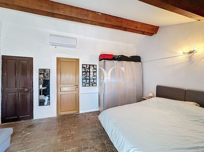 Image No.17-2 Bed House for sale