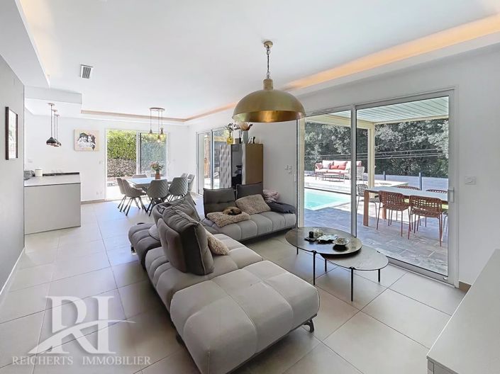 Image No.3-Maison de 4 chambres à vendre à Grasse